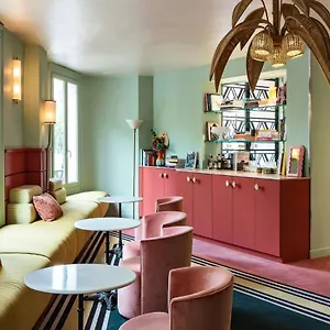 **** Hotel Mercedes France